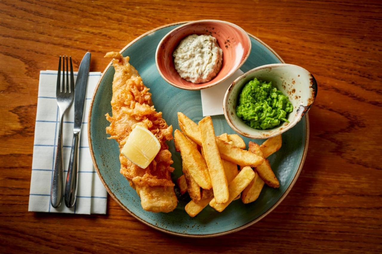 The Montagu Arms Beaulieu