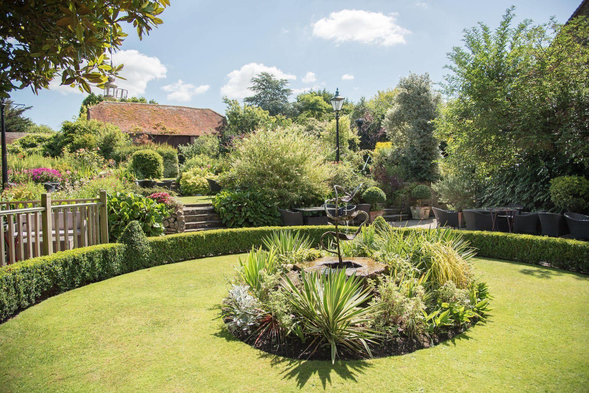 The Montagu Arms