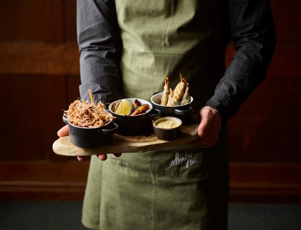 The Montagu Arms Отель
